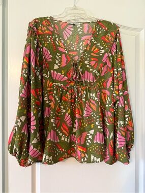 Michelle McDowell Olive Green Floral Tie-Front Women’s Top